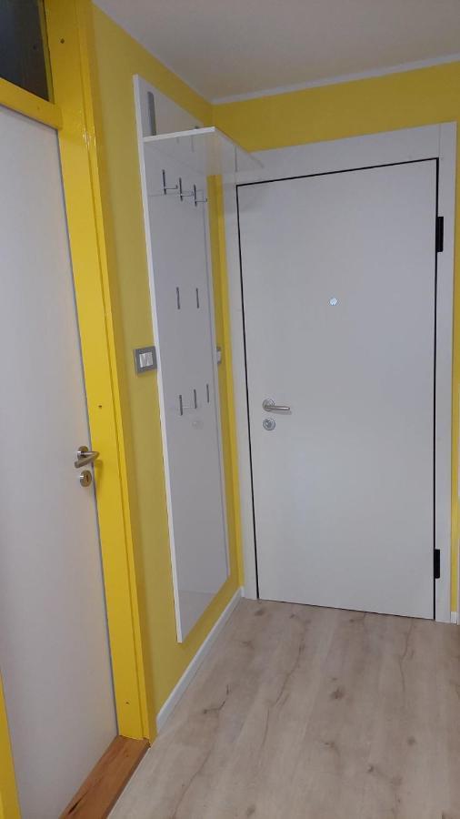 Apartma Marjetica Gozd Martuljek Eksteriør billede